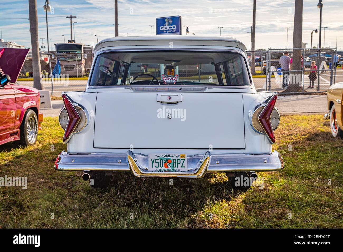 Daytona Beach, FL / USA- November 24, 2018: White 1958 Ford Roundup 2 door station wagon at the Fall 2018 Daytona Turkey Run. Stock Photo