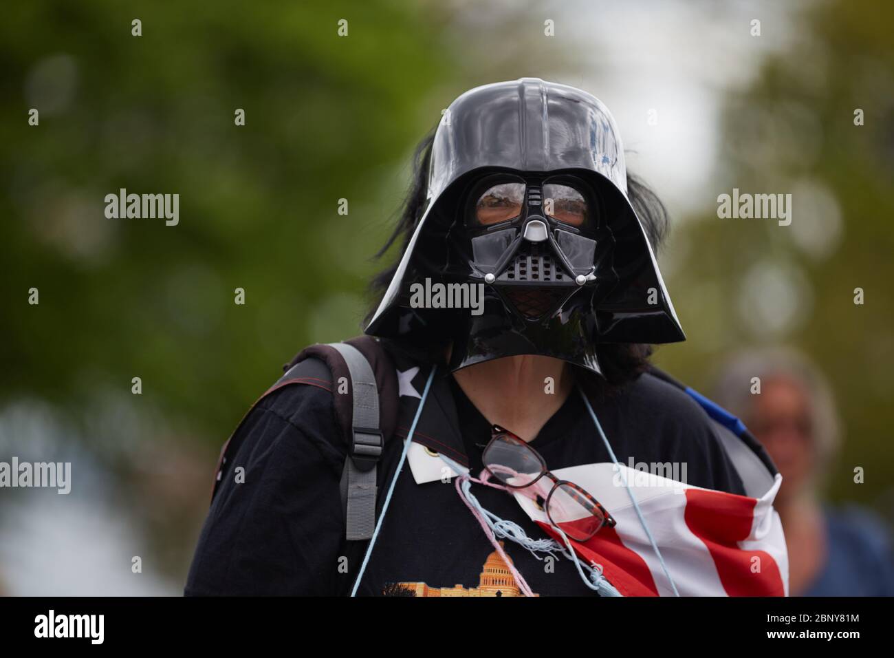 Darth vader mask hi-res stock photography and images - Alamy