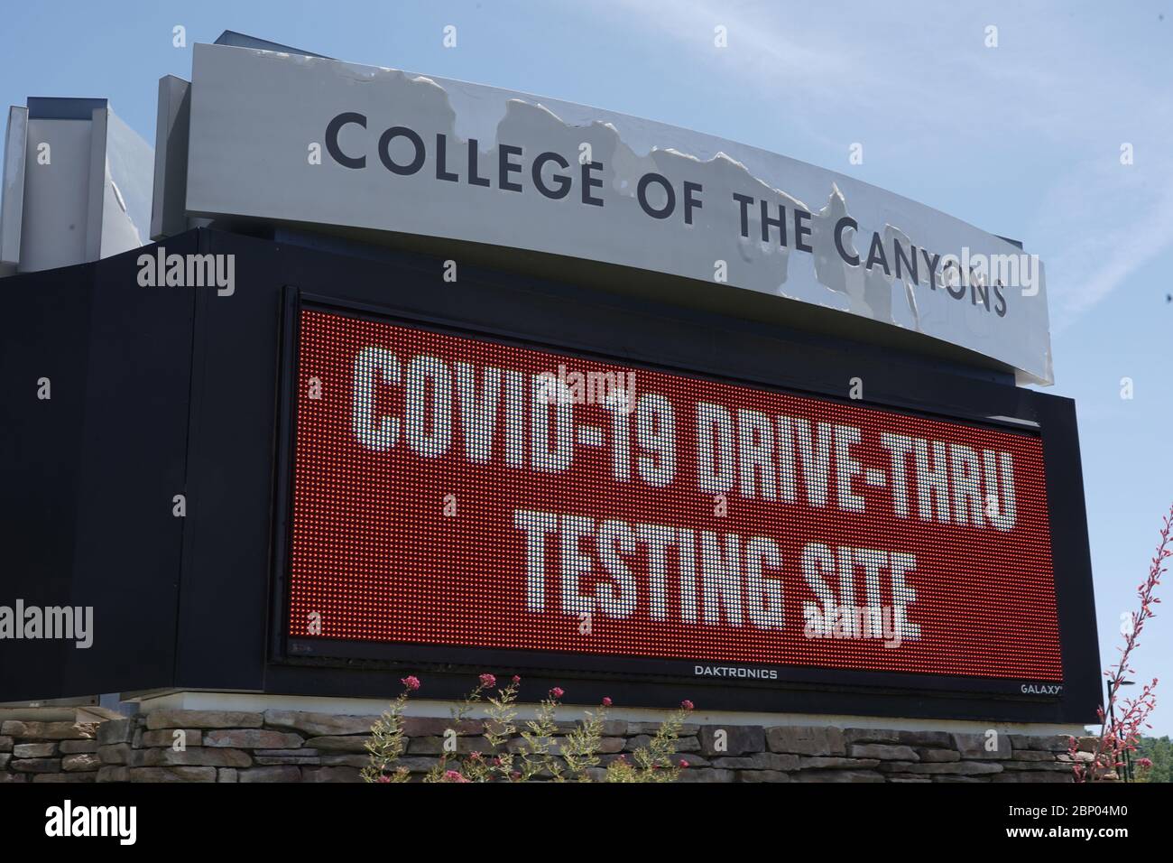 covid 19 drive thru testing site message on college of the canyons marquee sign amid the global coronavirus covid 19 pandemic saturday may 16 2020 in santa clarita calif photo via newscom 2BP04M0