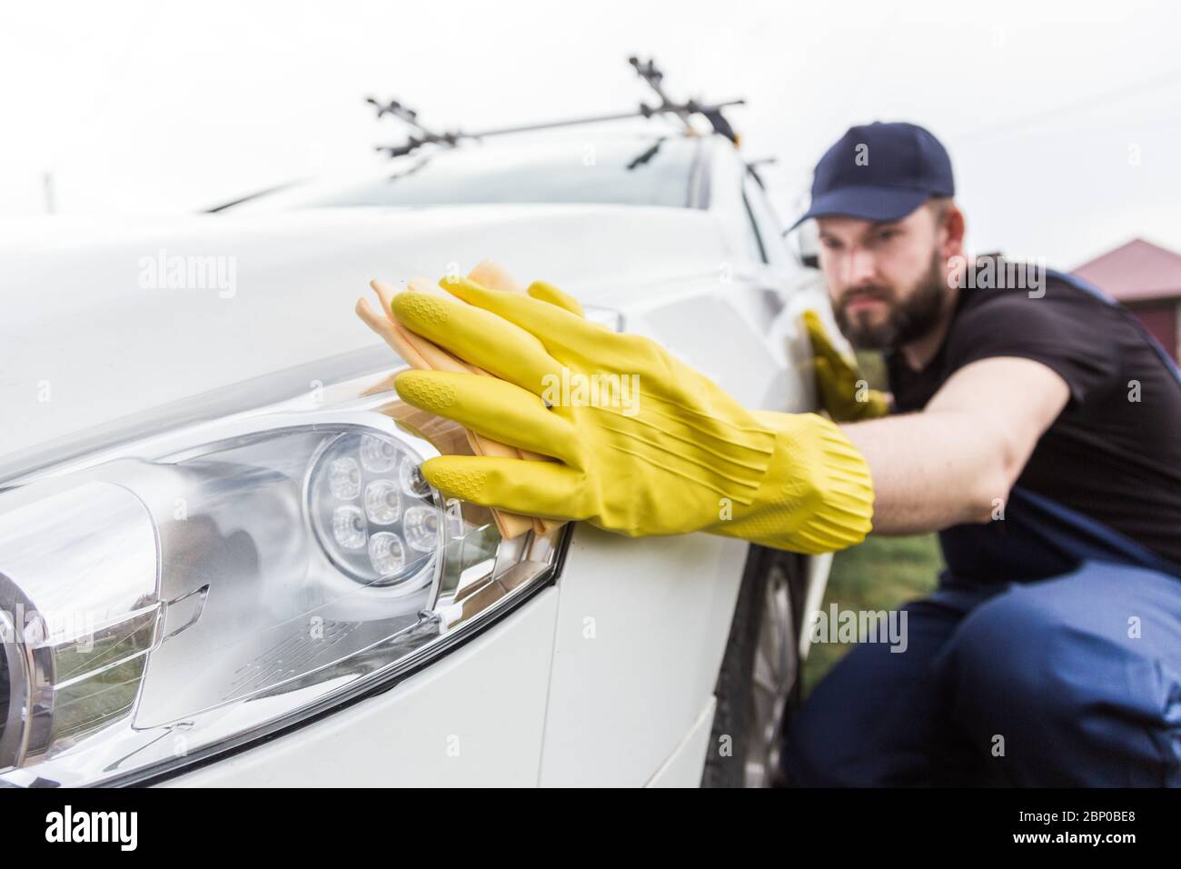Captivating Car Wash Uniform Wallpaper in 4K Captivating Car Wash Uniform Wallpaper in 4K