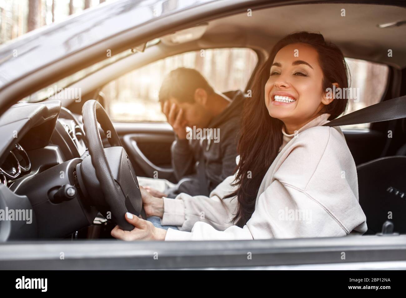 He she drives a car. Научусь водить машину в 2022. She Drive a car. Девушка бустера фото Инстаграм с инструктором. I doesn't/don't Drive a car.