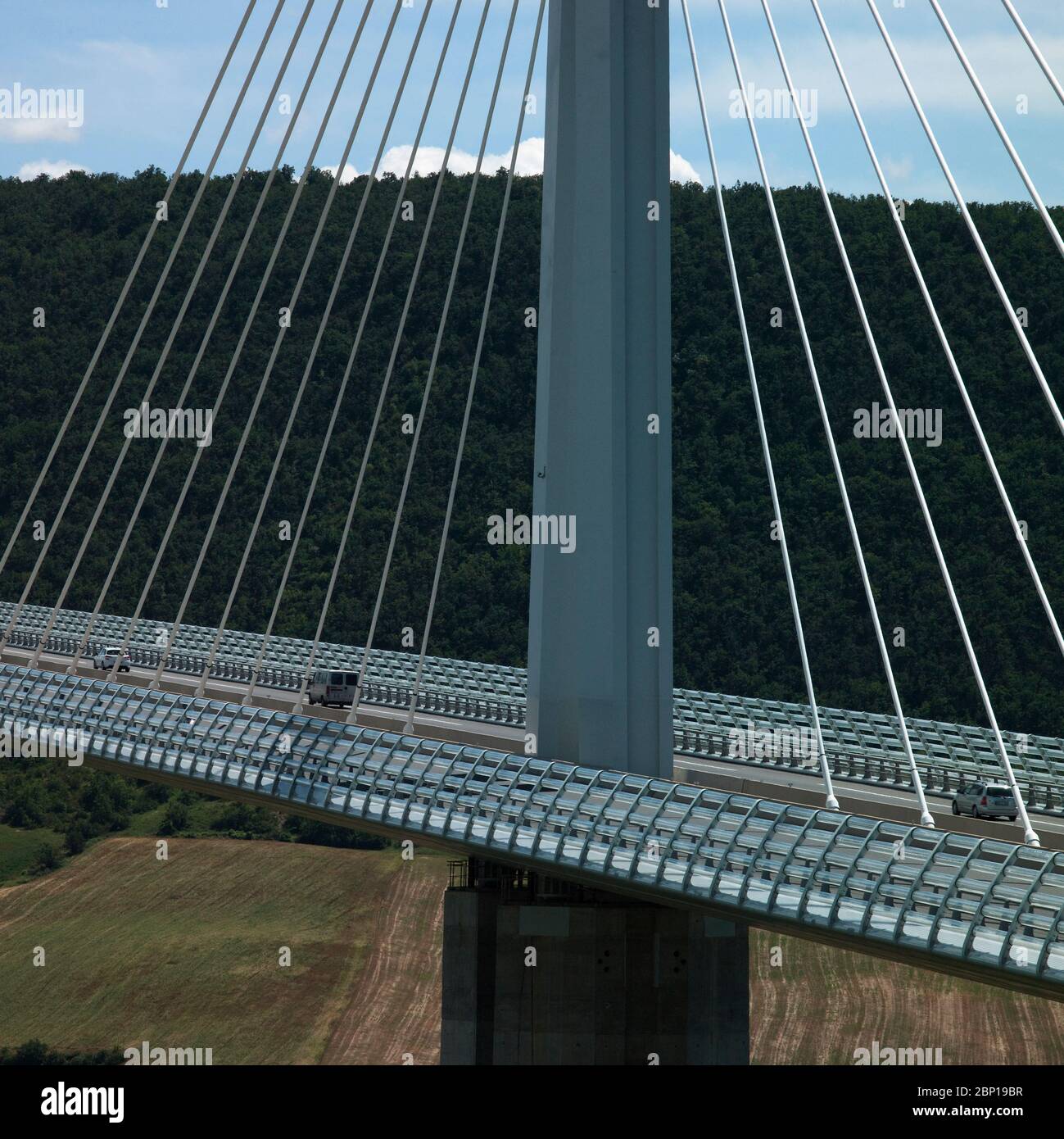 List 96+ Images as of 2020, which is the tallest viaduct bridge in the world? Superb