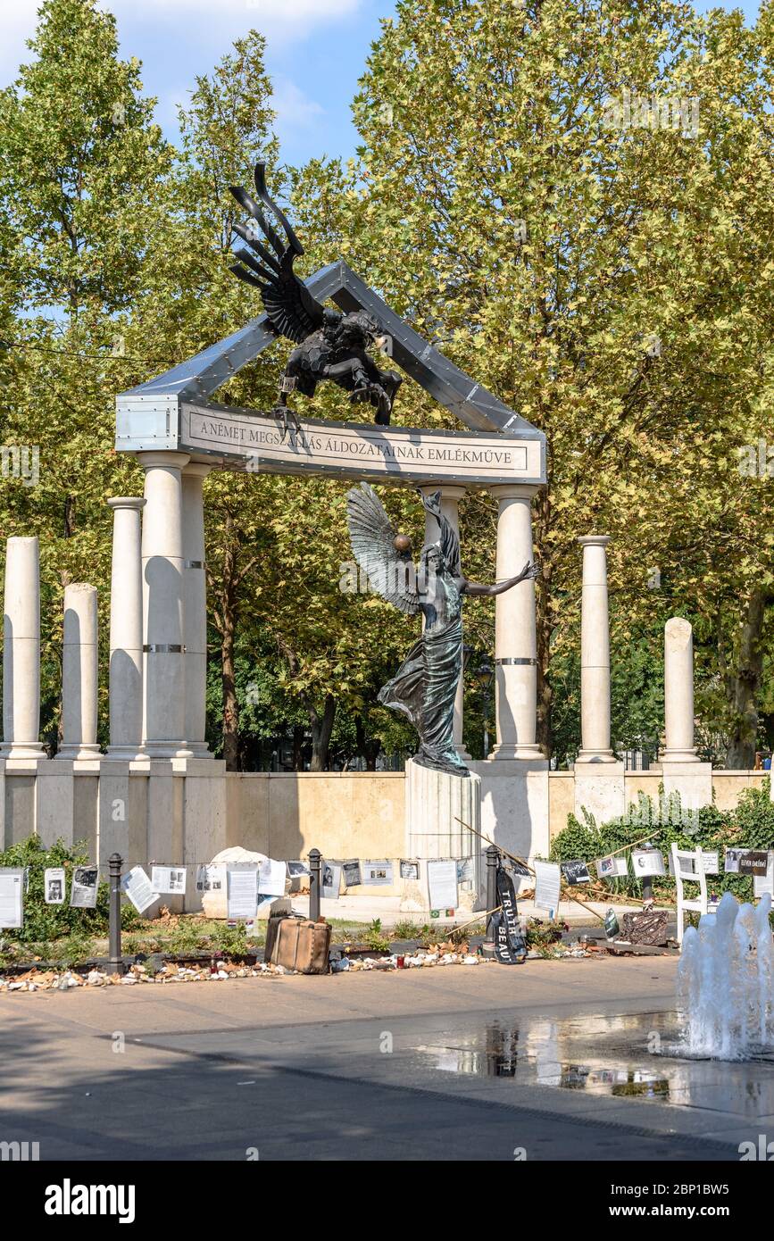 The controversial German occupation memorial in Budapest Stock Photo