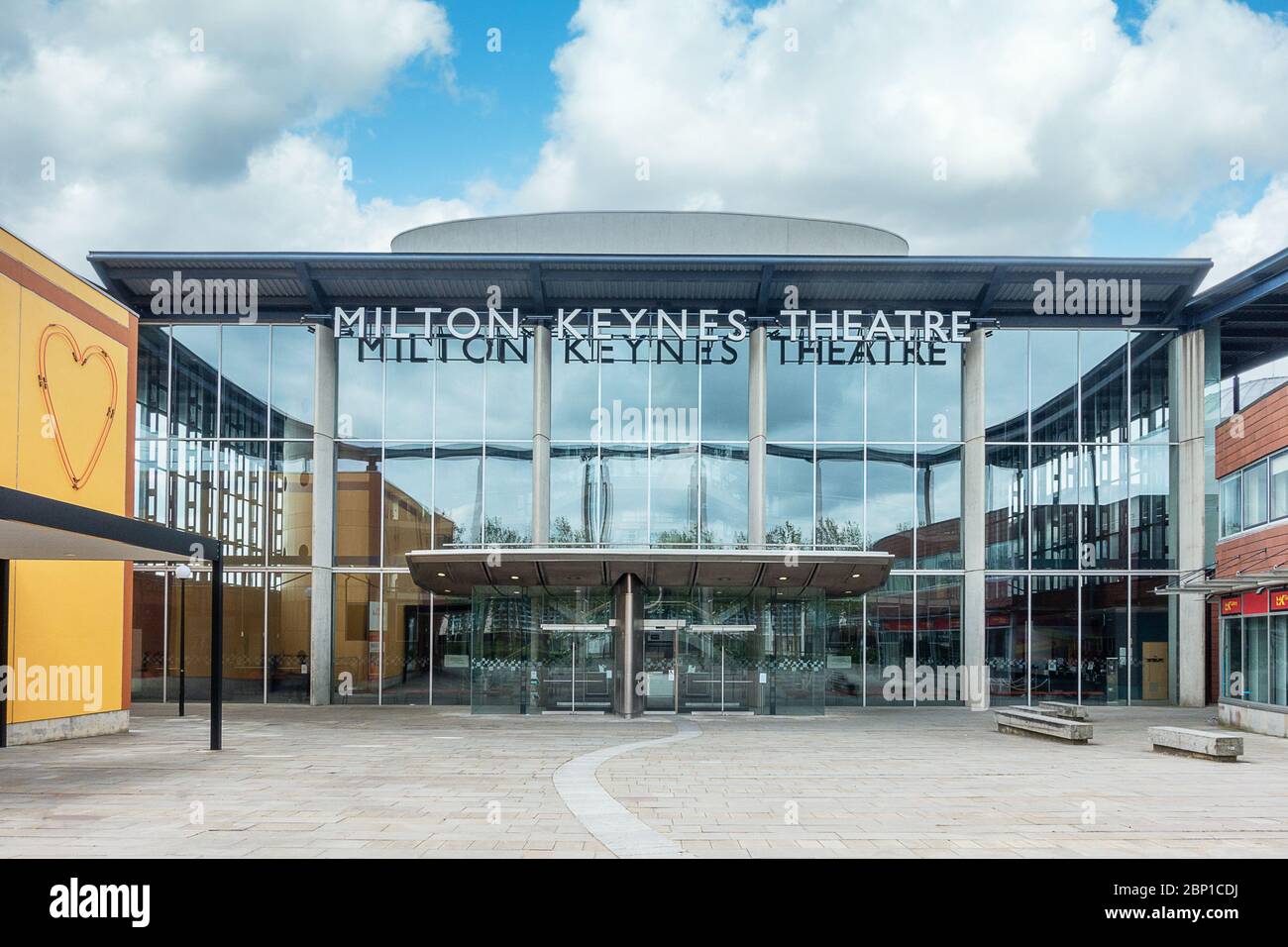 Milton Keynes Theatre Stock Photo Alamy