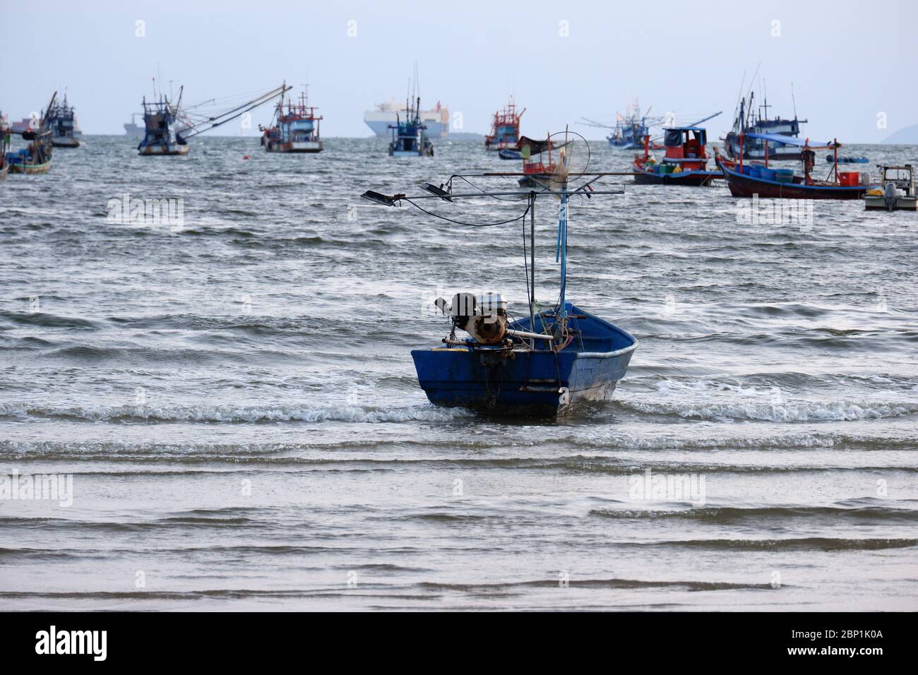 India north goa fishing boat hi-res stock photography and images - Alamy