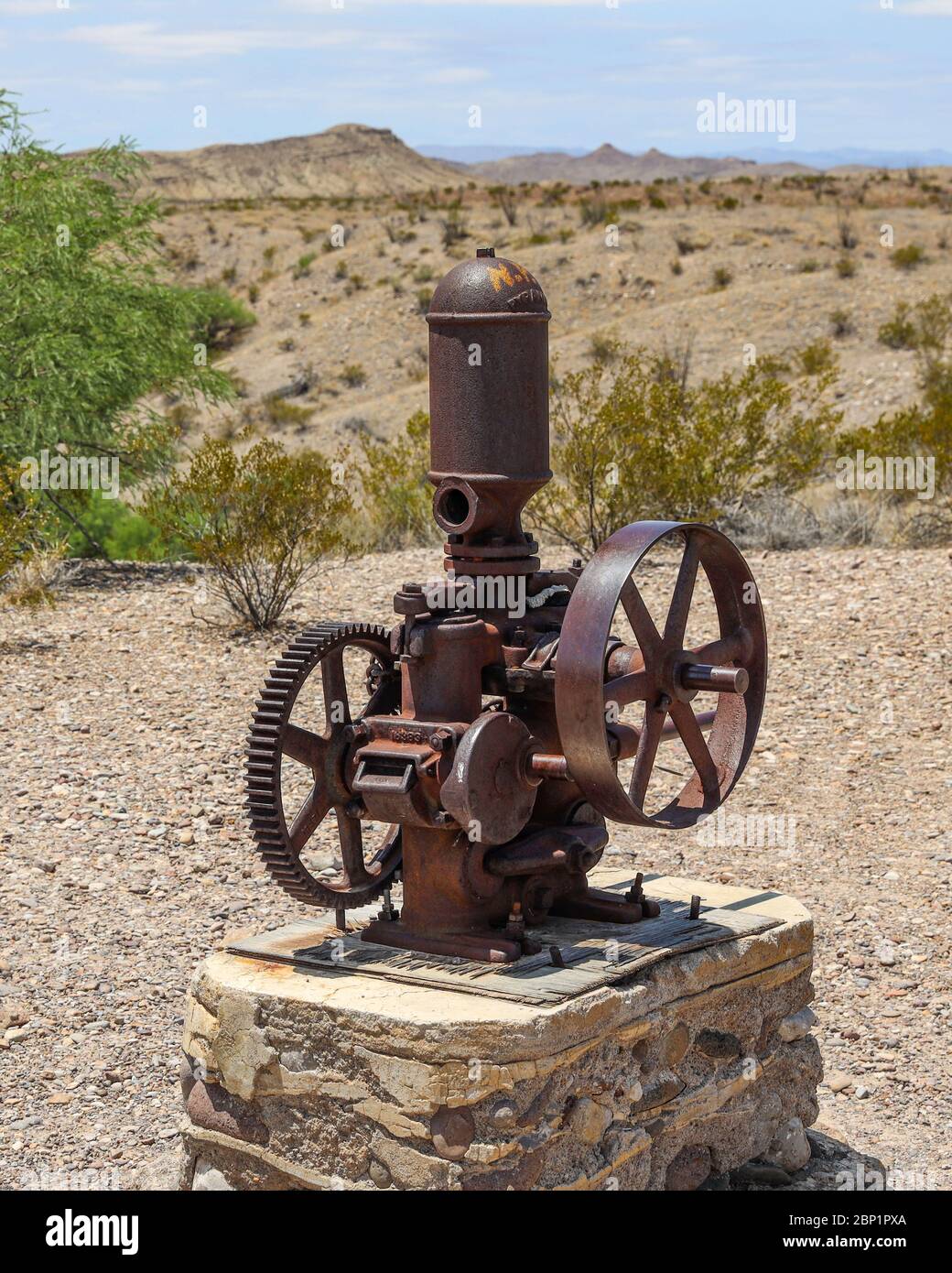 Abandoned irrigation pump once used in support of farming in the Castolon area of Big Bend National Park, Texas Stock Photo