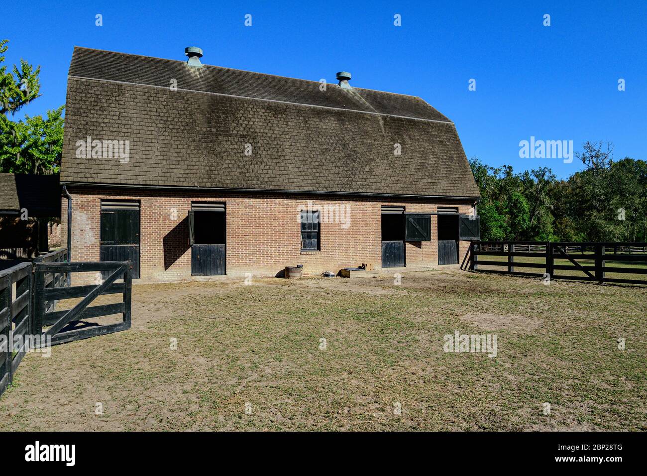 Stableyard Stableyard and stables at Middleton Place Plantation near Charleston ...
