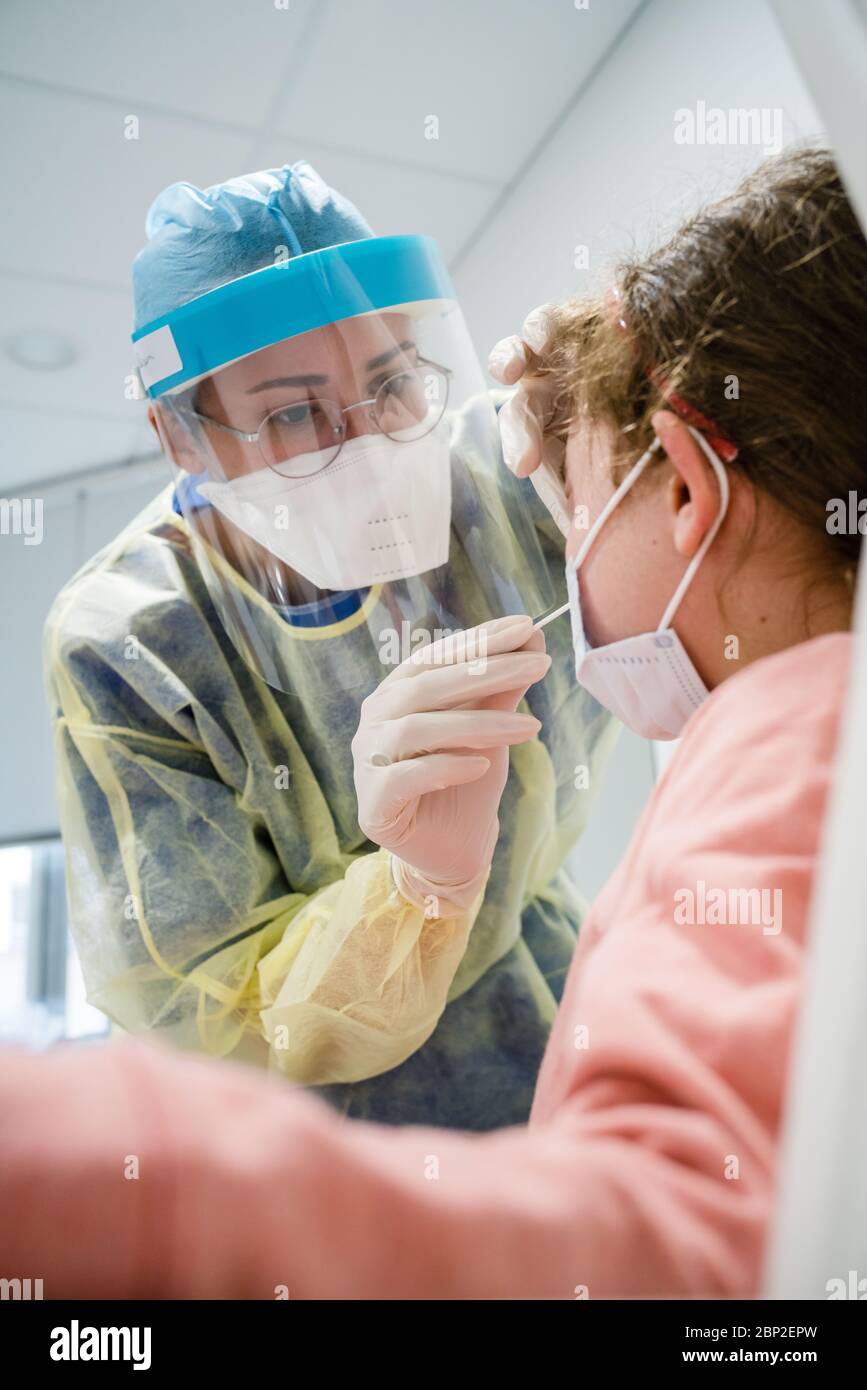 Covid 19 PCR screening test, nasal swab , Cosem Mirosmenil Medical Center, Paris. Stock Photo