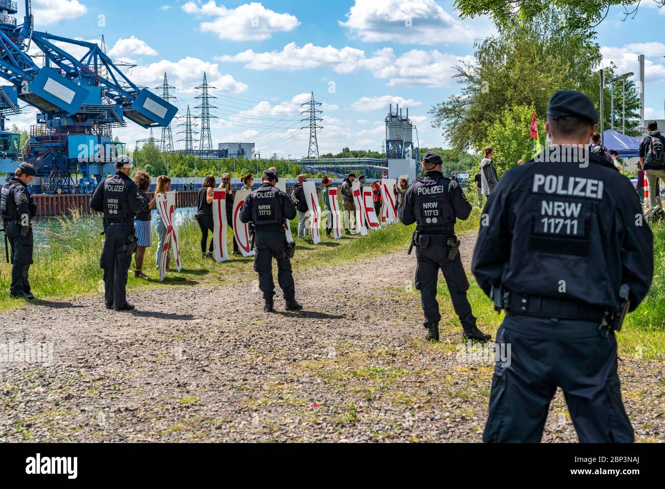 Protest against the Uniper coal-fired power plant Datteln 4, the grouping EndegelŠnde, Datteln, NRW, Germany Stock Photo