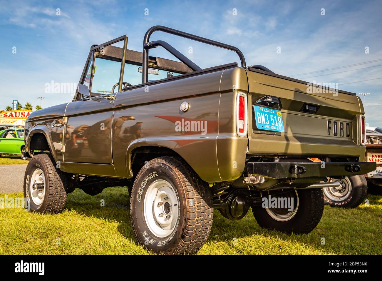 Ford Bronco High Resolution Stock Photography And Images Alamy Ford Bronco High Resolution Stock Photography And Images Alamy