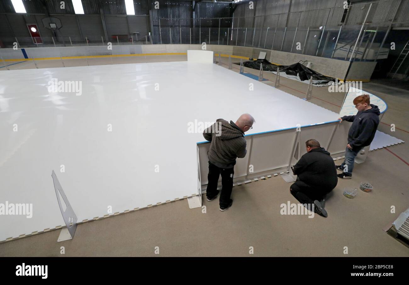 Malchow, Germany. 13th May, 2020. In the ice rink Axel Mahnke (lr), employee, Martin Noffz, ice