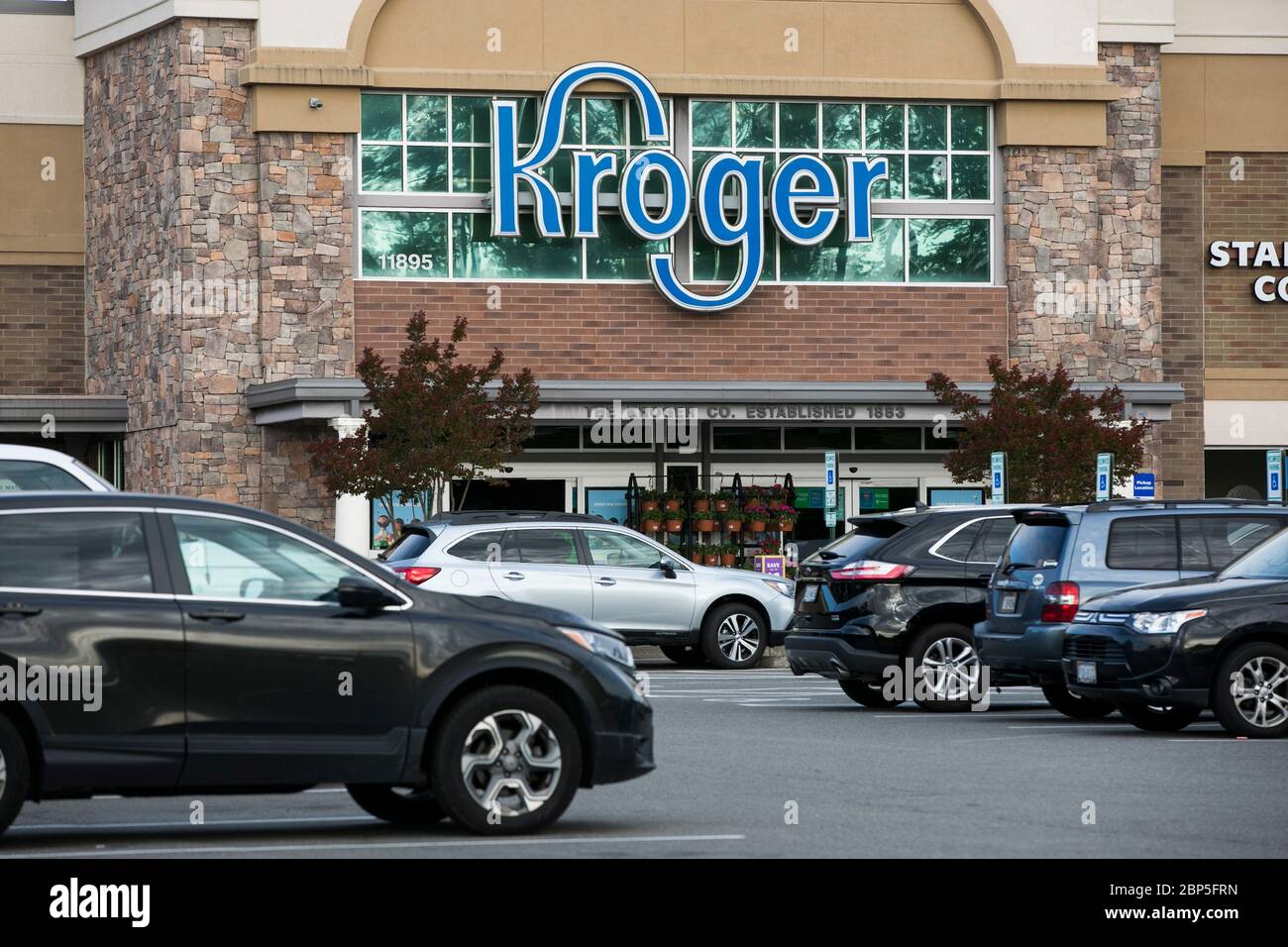 Kroger grocery hires stock photography and images Alamy