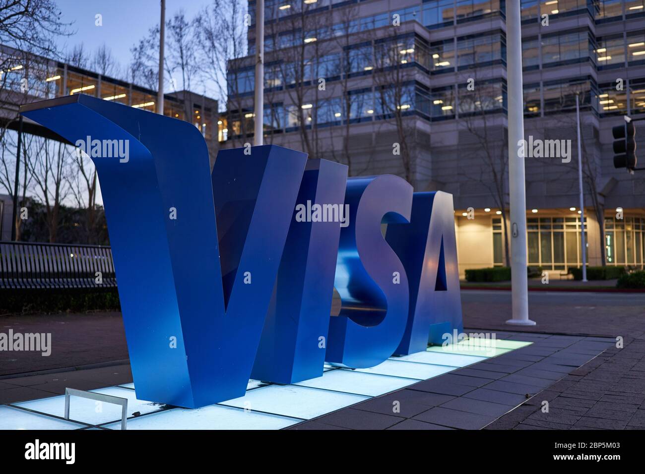 Global payments technology company VISA, Inc.'s Headquarters in Foster  City, California, in the evening Stock Photo - Alamy