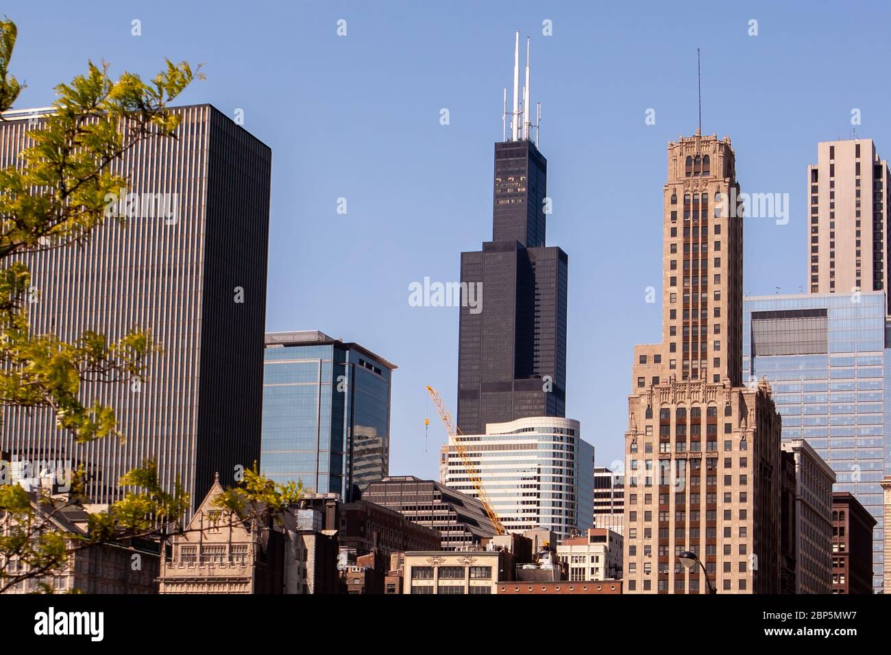 Chicago skyline featuring the Willis tower formally the Sears Tower one of  Chicago's iconic historical buildings Stock Photo - Alamy