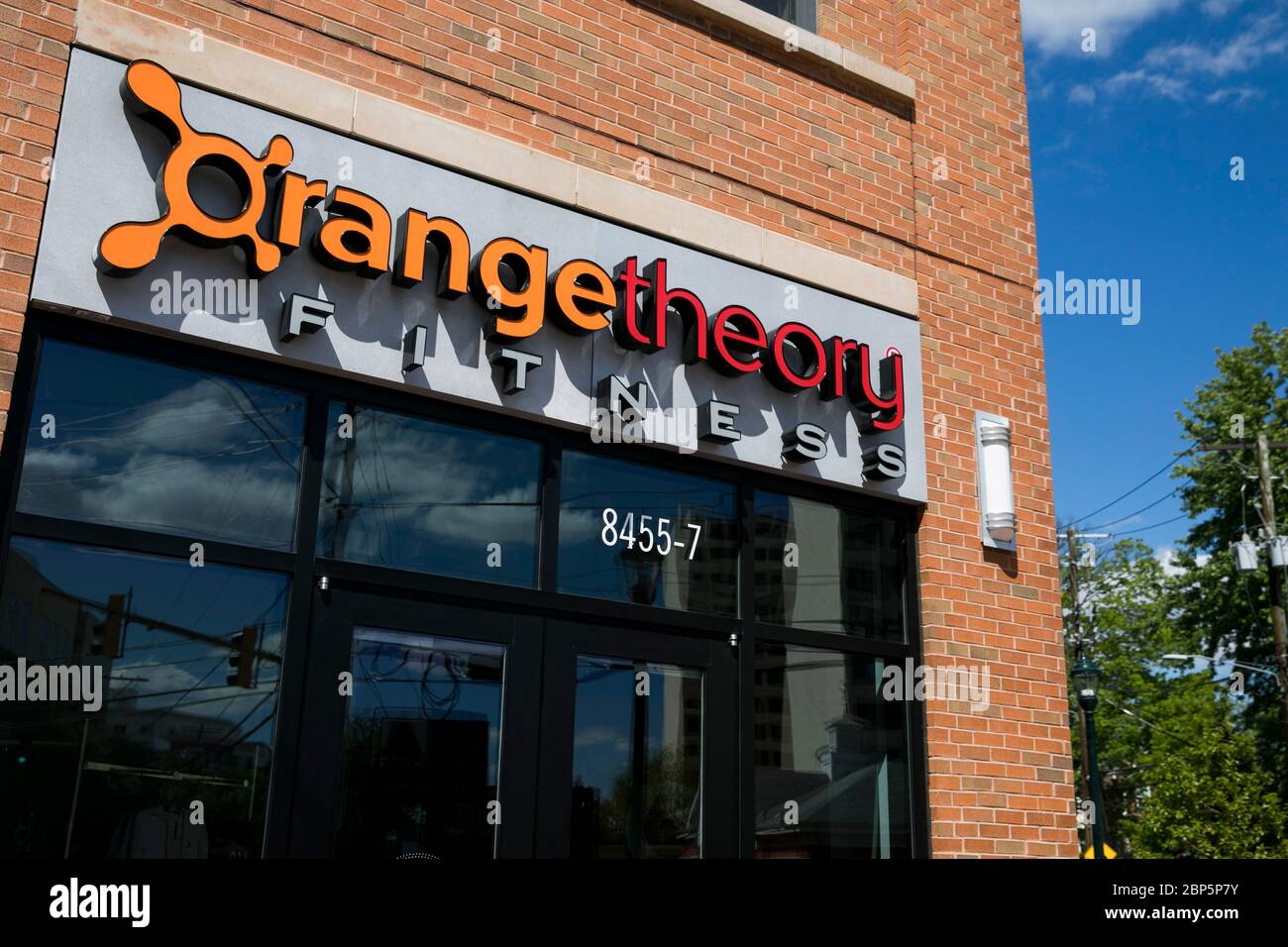 Orange theory fitness logo hi-res stock photography and images - Alamy