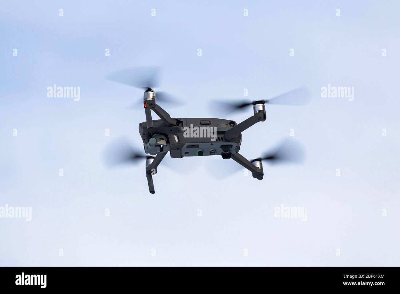 Helicopter aerial photography equipment hi-res stock photography and ...