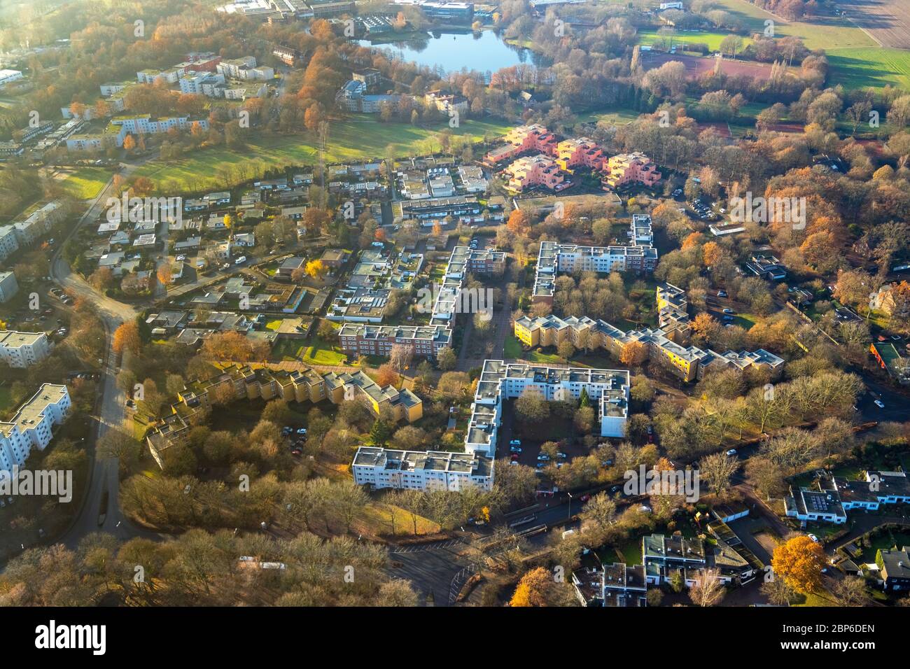 Aerial view, WulfenBarkenberg housing estate, sale of LEG apartments
