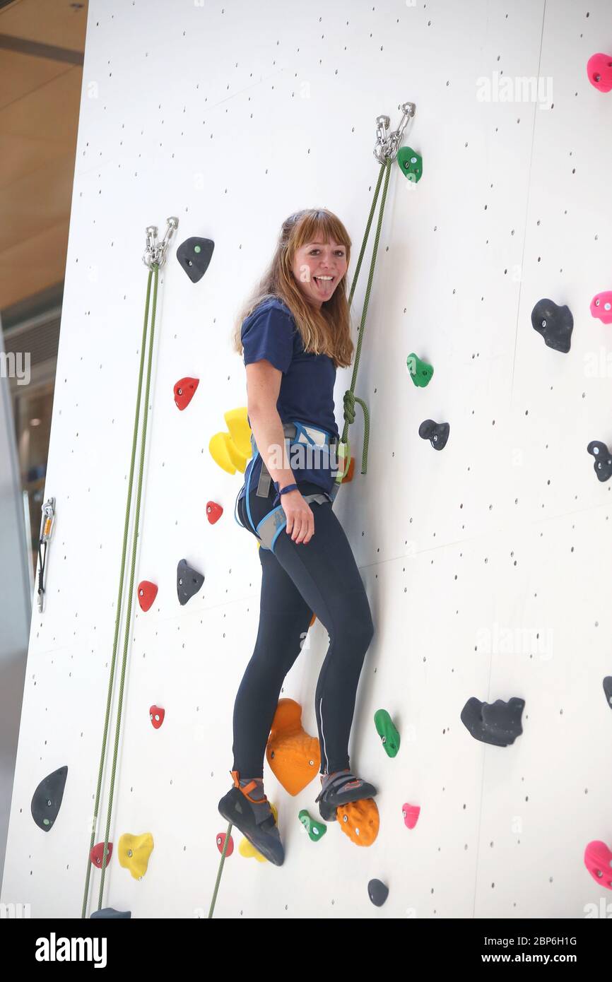 Joanna Semmelrogge,celebrity climbing on the 16m high professional climbing wall in Europa Passage,Hamburg,13.06.2019 Stock Photo