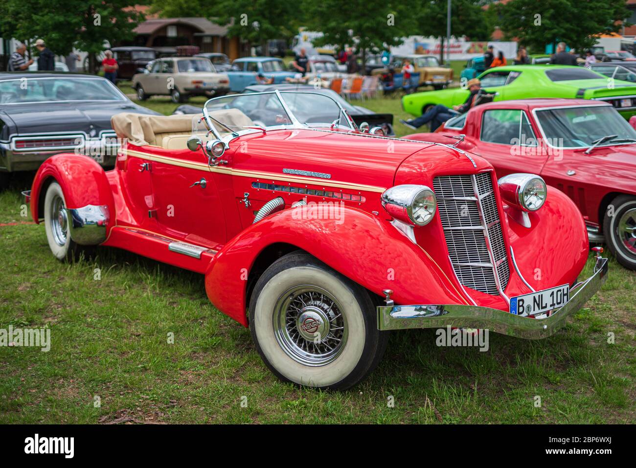 1935 auburn 851 speedster hi-res stock photography and images - Alamy