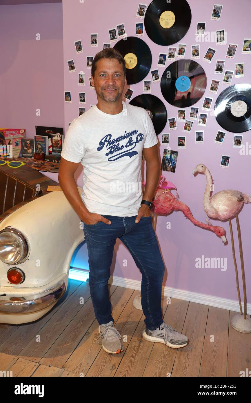 Patrick Bach,visit of the actor Patrick Bach as co-host in the 80s cafe of the radio station Hamburg 2 in Ottensen,Hamburg,01.08.2019 Stock Photo