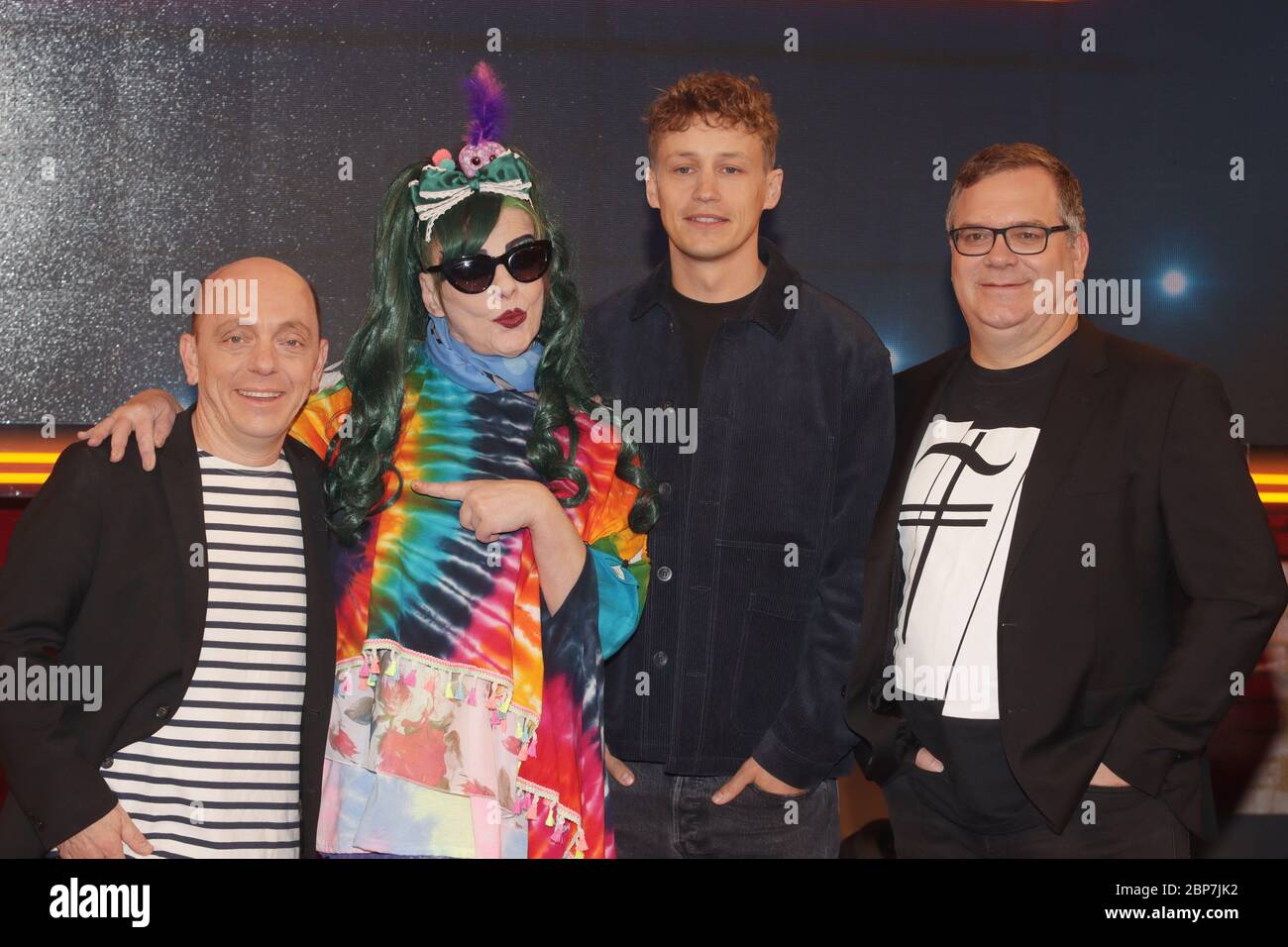 Bernhard Hoecker,Nina Hagen,Tim Bendzko,Elton,Who knows what XXL,Studio Hamburg,25.11.2019 Stock Photo