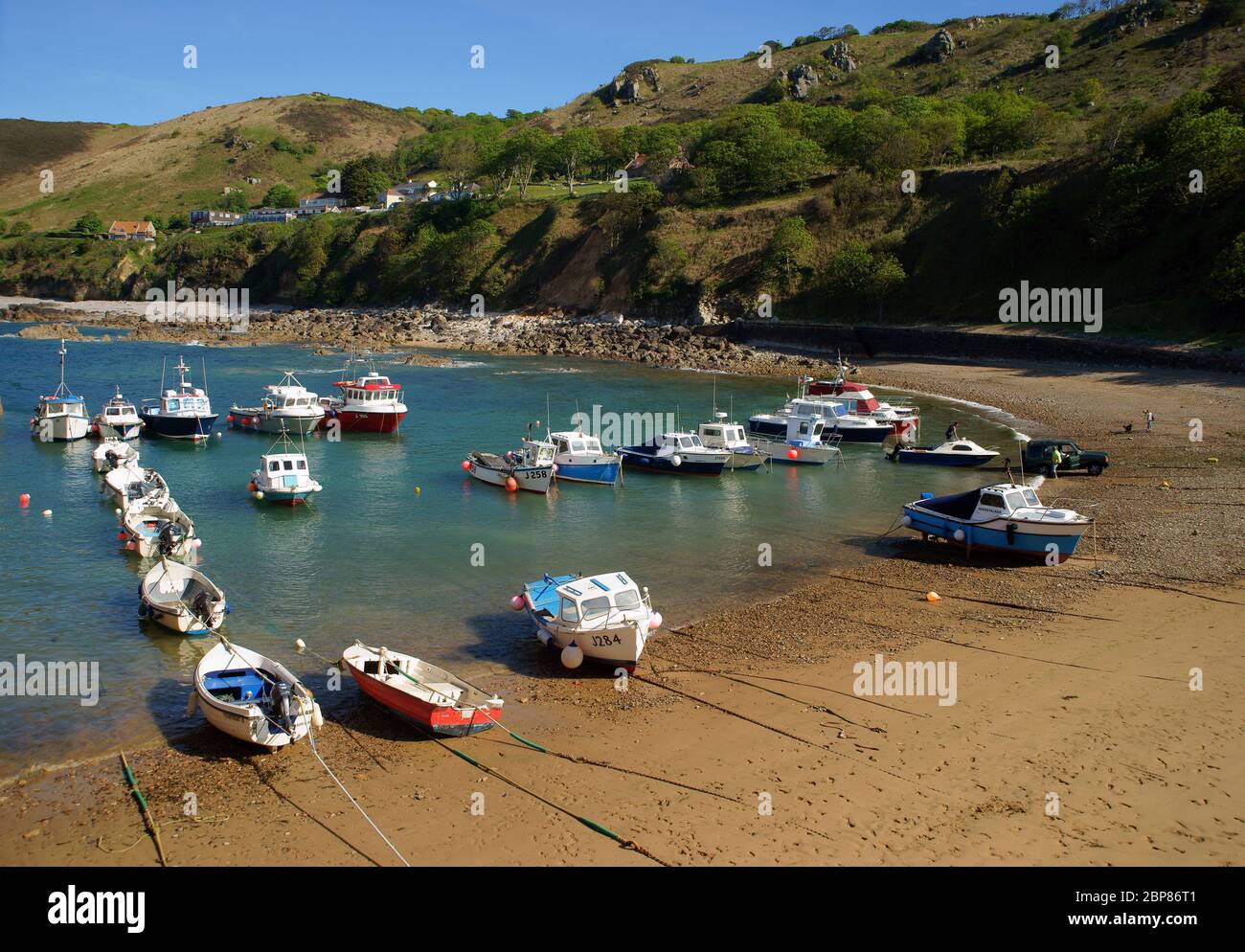 bonne-nuit-bay-jersey-channel-islands-uk-stock-photo-alamy