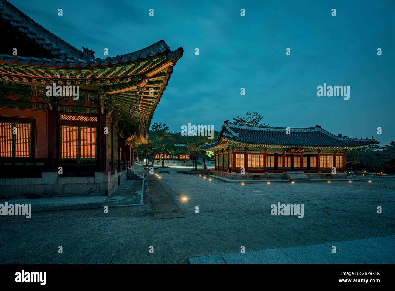 Seoul, South Korea - 17 May 2020: Changgyeonggung is one of the only palaces in Korea that offer regular night hours.  Lit up wonderfully at night, th Stock Photo