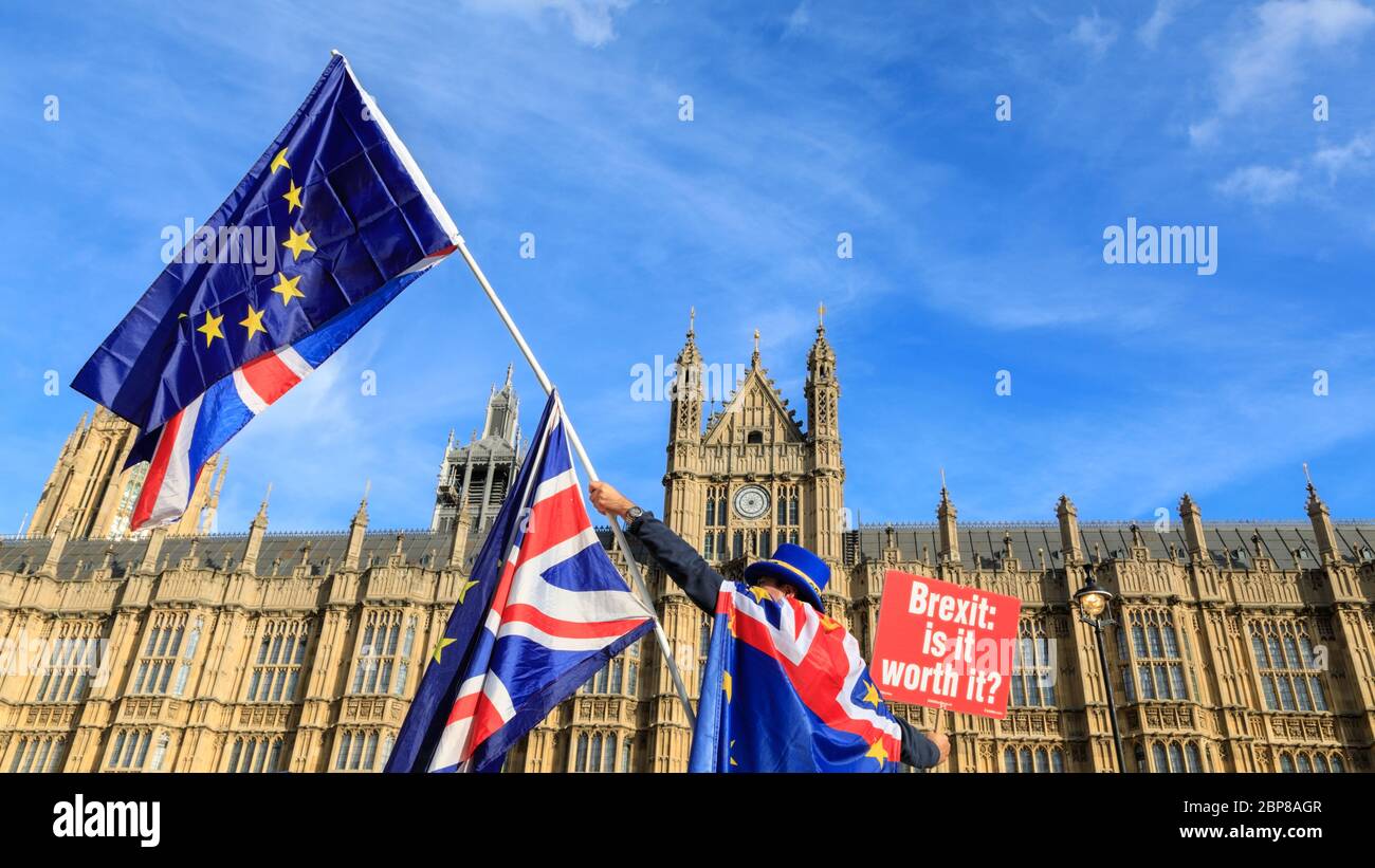 Anti-Brexit protester and activist Steven Bray with EU flag at SODEM 'stop Brexit' daily protest outside Parliament in Westminster, London, UK Stock Photo