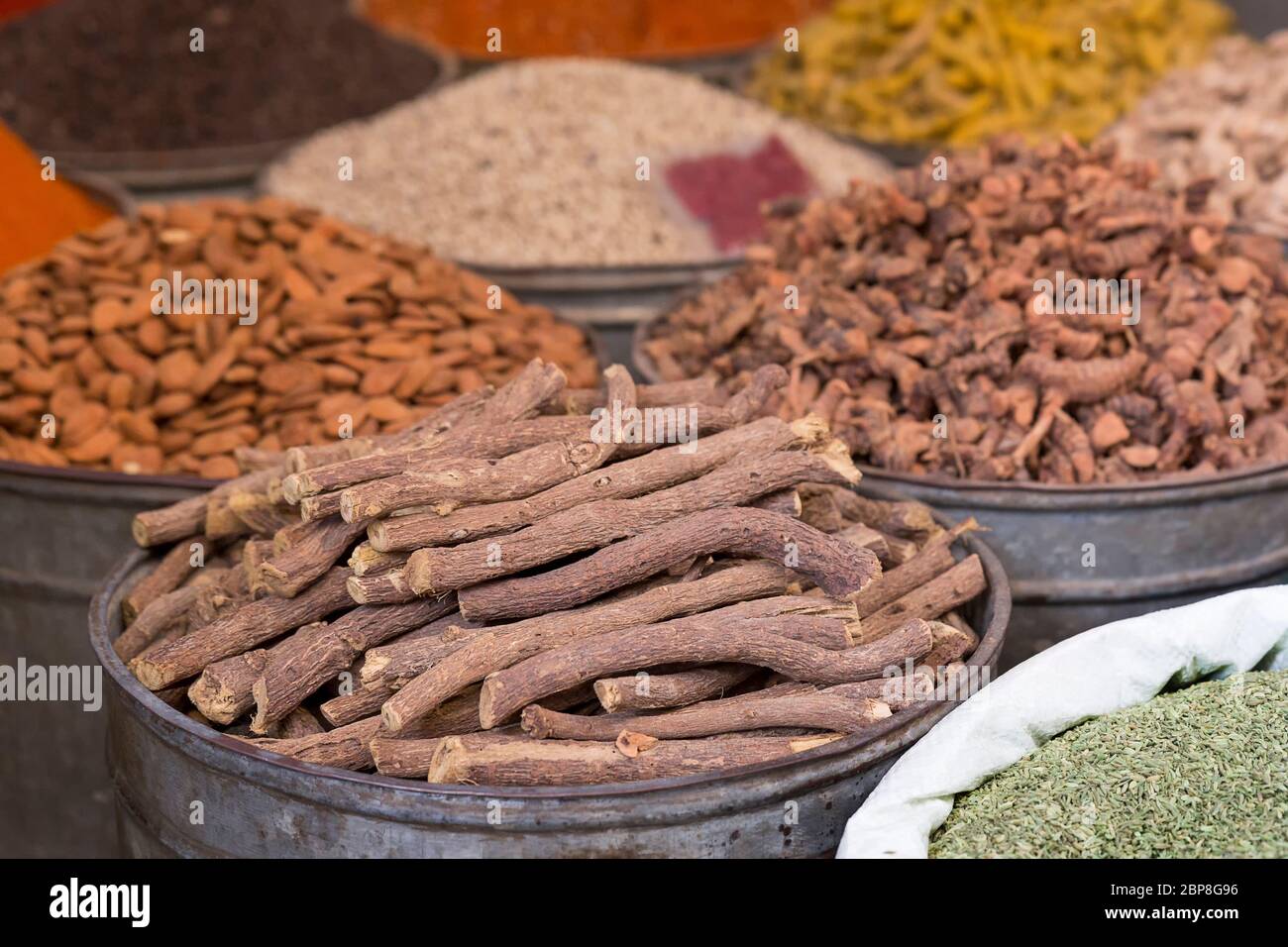 Süssholz auf einem Markt in Marokko Stock Photo