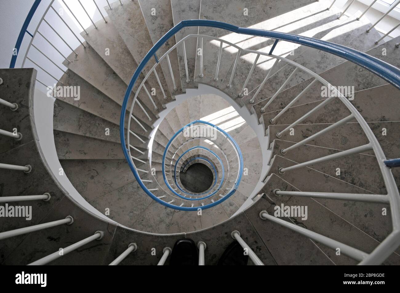 Treppenhaus, treppe, wendeltreppe, haus, architektur, rund, spirale, wendel  Stock Photo - Alamy