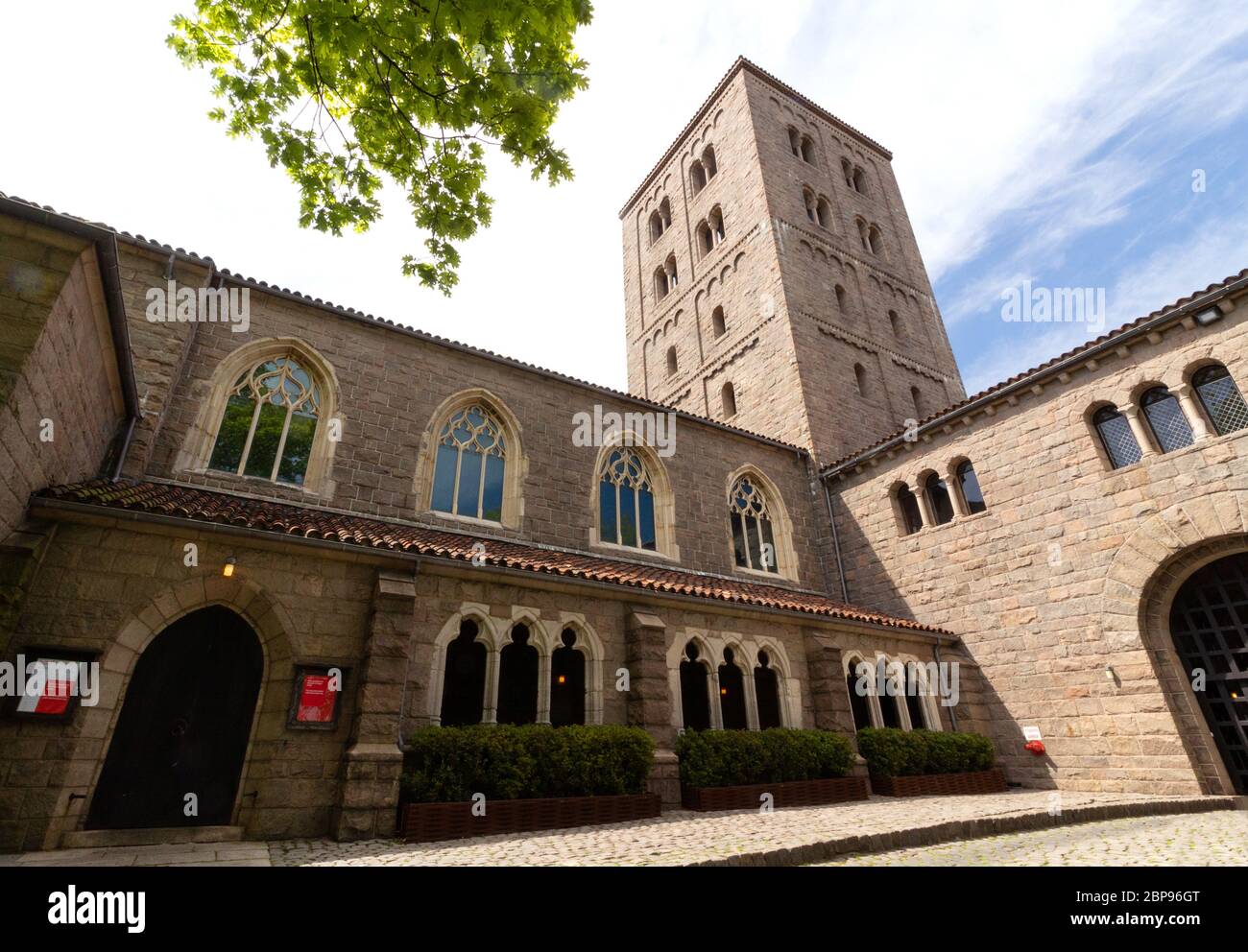 entrance courtyard of the Cloisters Museum in Northern Manhattan, specializing in European medieval architecture, sculpture, and decorative arts Stock Photo