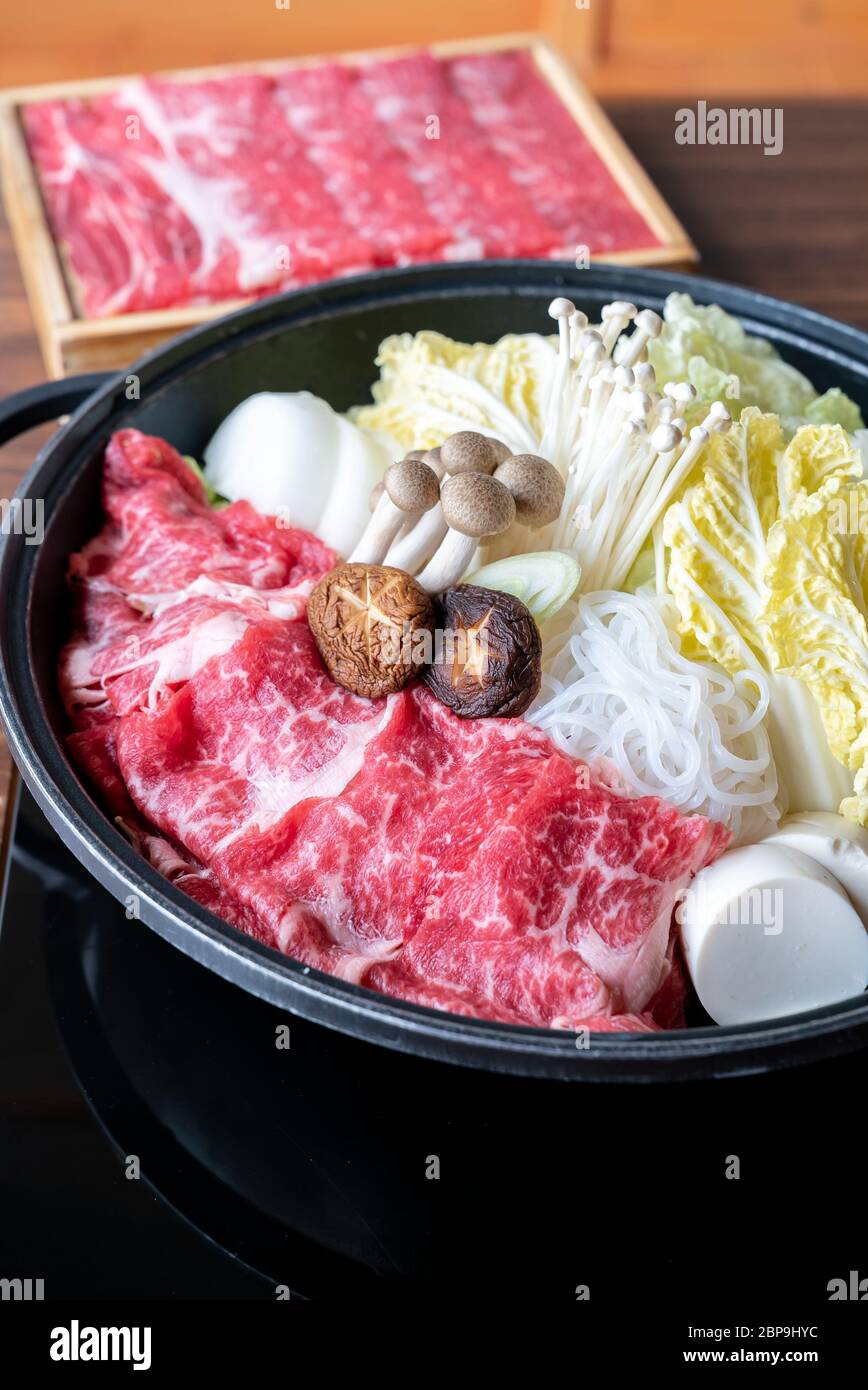 Japanese wagyu beef Sukiyaki set ready to cook Stock Photo Alamy