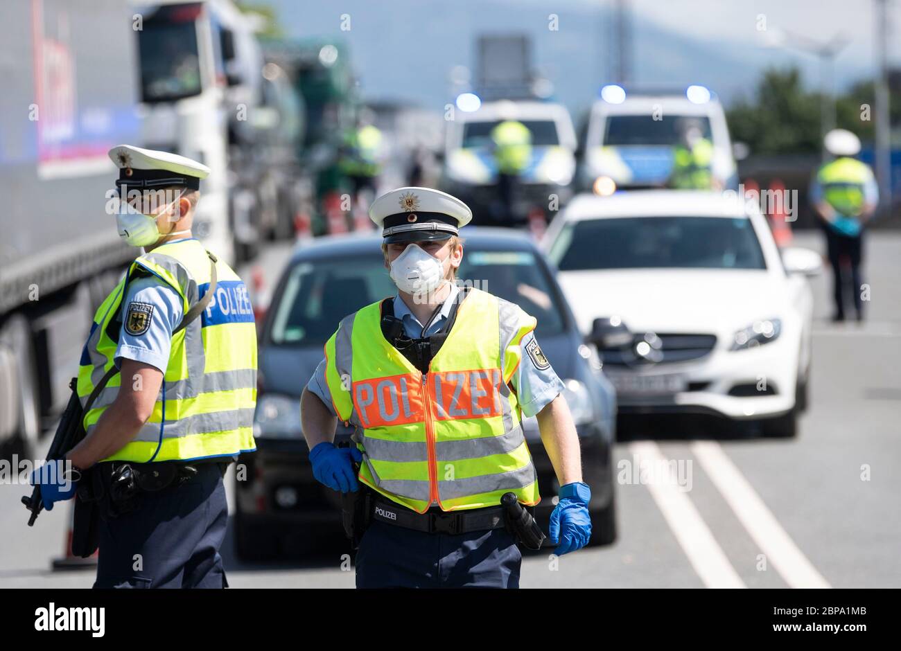 Covid border controls hires stock photography and images Alamy