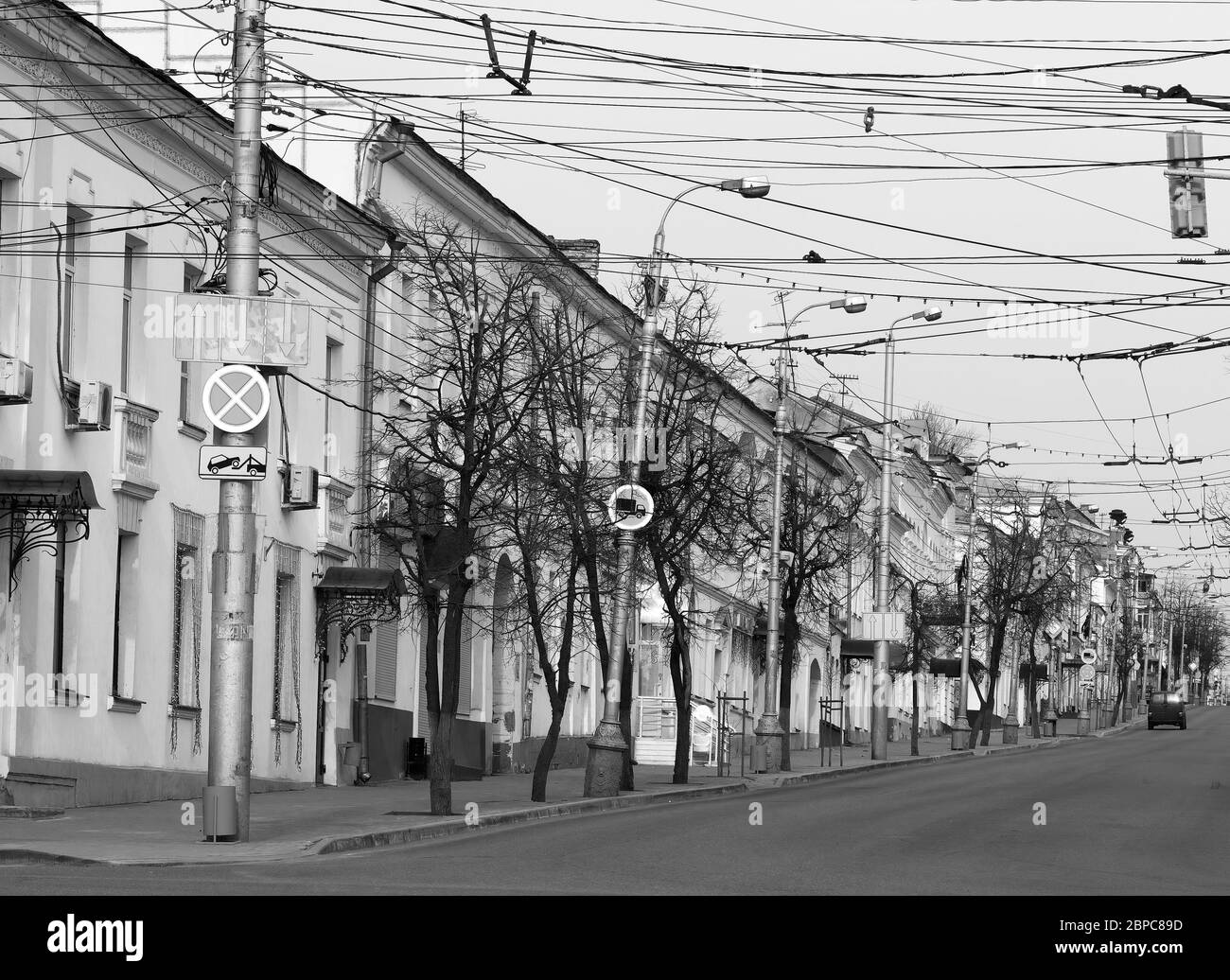 Empty streets Black and White Stock Photos & Images - Alamy