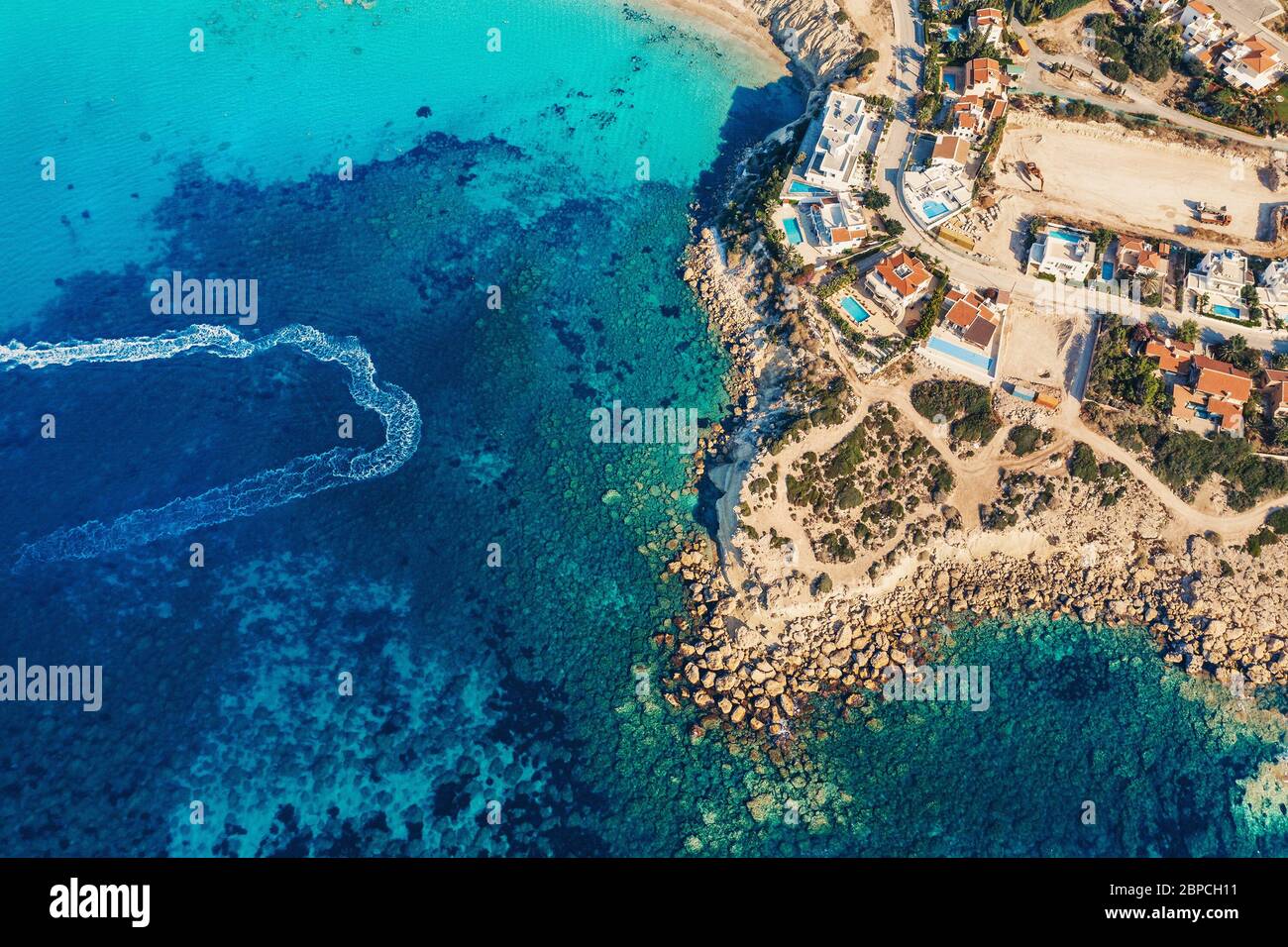 Tropical paradise beach hi-res stock photography and images - Alamy