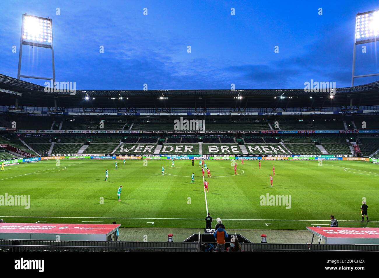Stadium Overview During The Match Between Sv Werder Bremen And Bayer 04 Leverkusen In The Weser