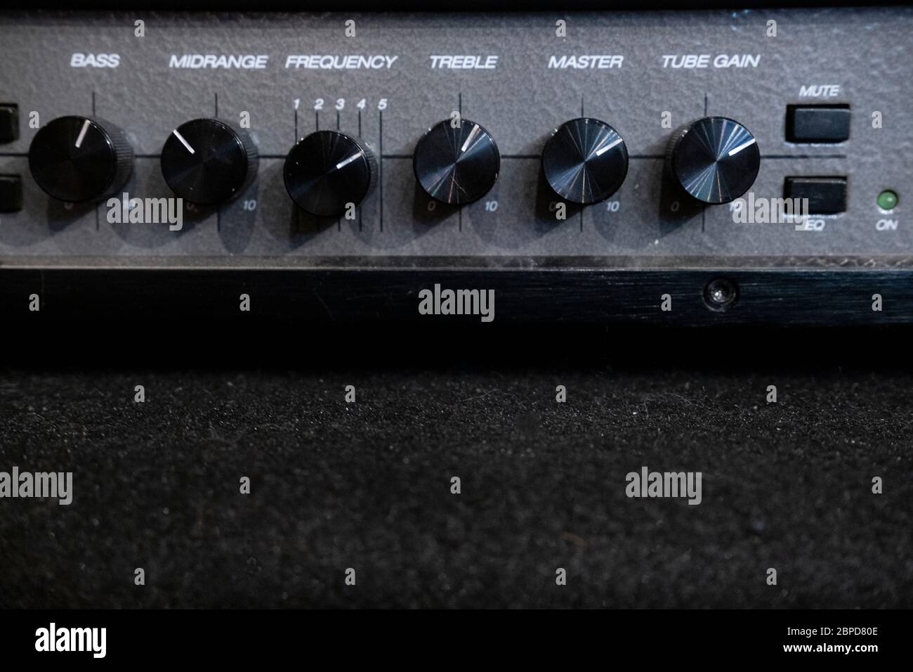 Amplifier guitar hires stock photography and images Alamy