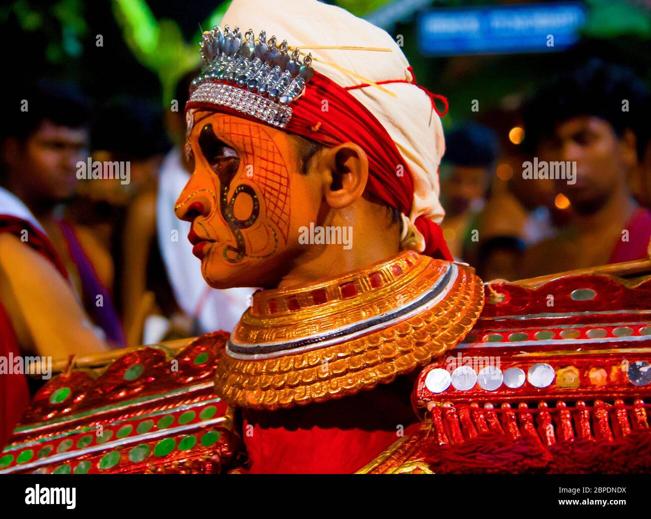 Nagakaali Theyyam | Ritual Art Form of Kerala, Thirra or Theyyam thira is a ritual dance performed in 'Kaavu'(grove)& temples of the Kerala, India Stock Photo