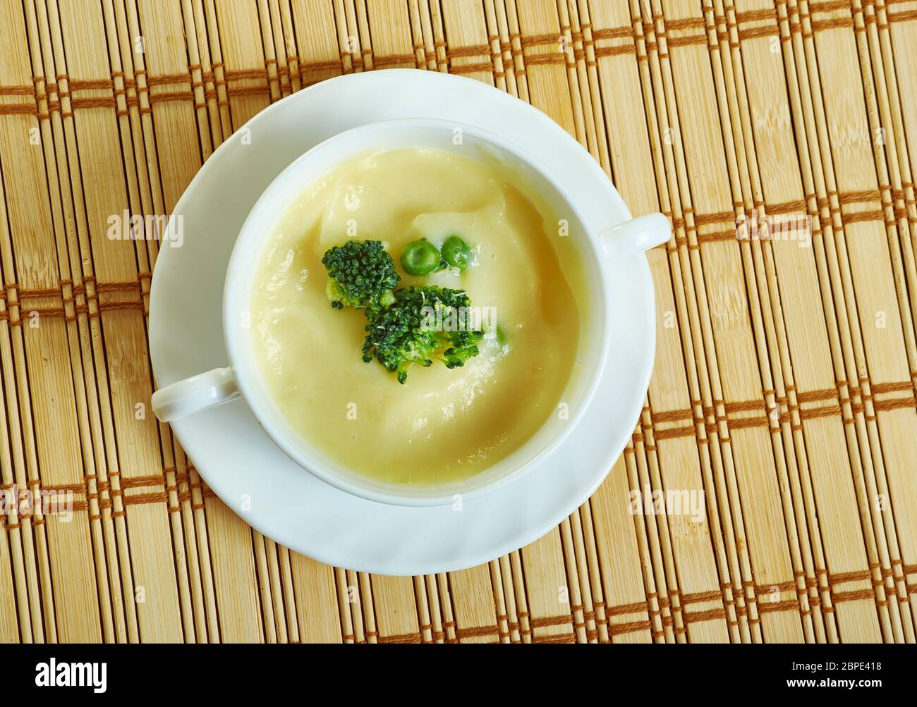 Celeriac soup, vegetable stock and bring the soup Stock Photo