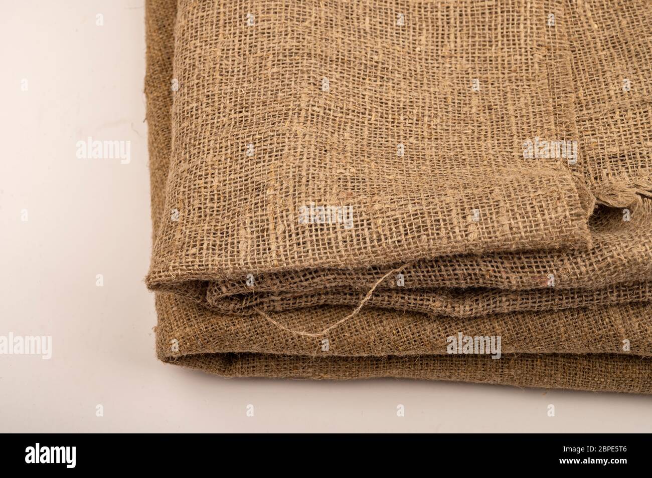 Hessian cloth in hindi sale