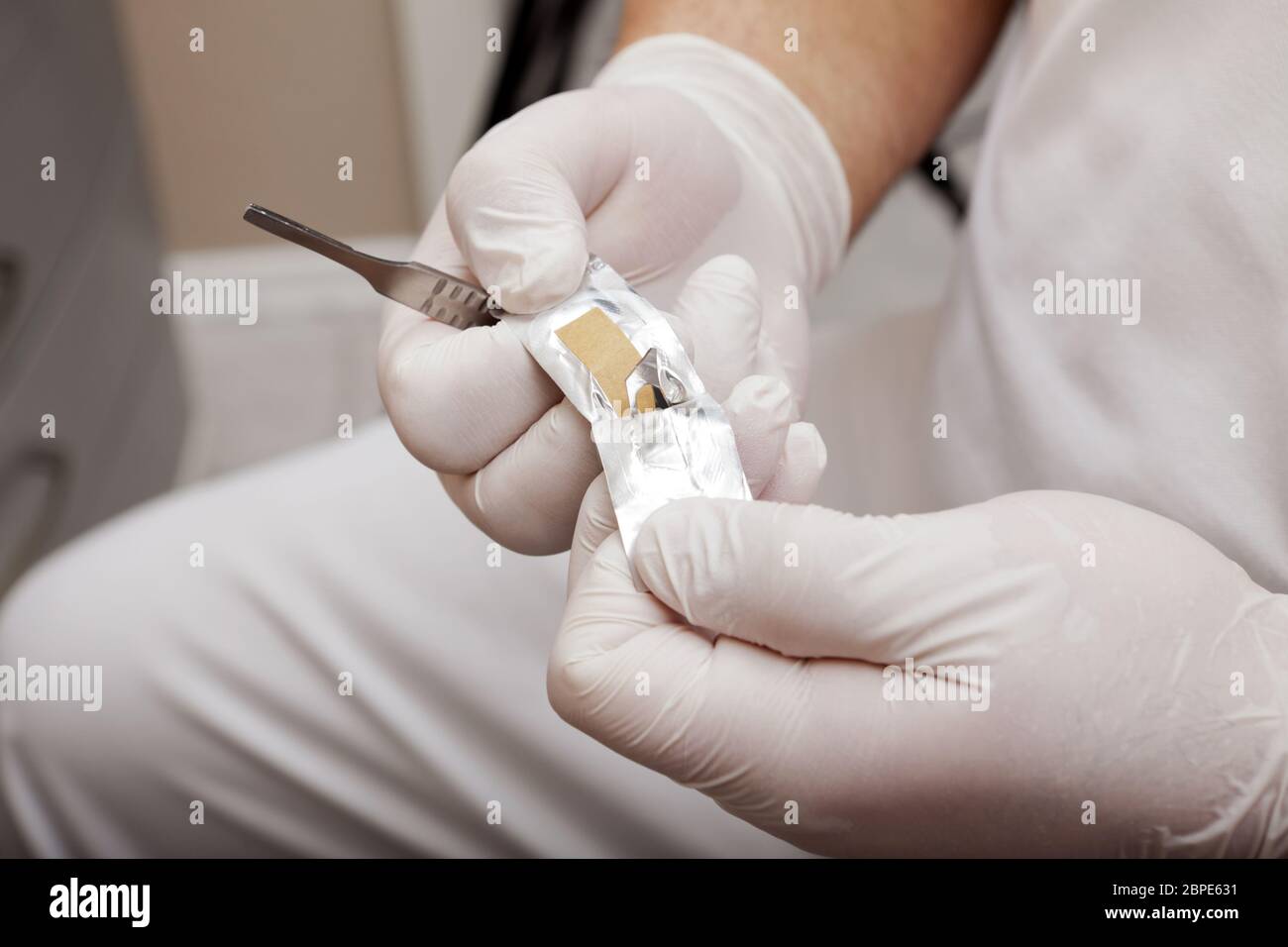 Skalpellklinge in der Verpackung Stock Photo