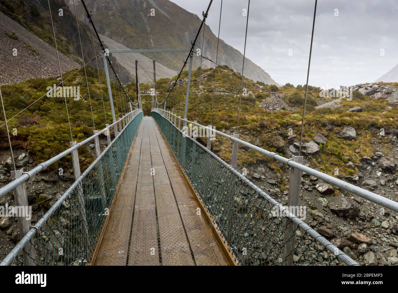 Bridge over Hooker River in Aoraki national park New Zealand Stock Photo