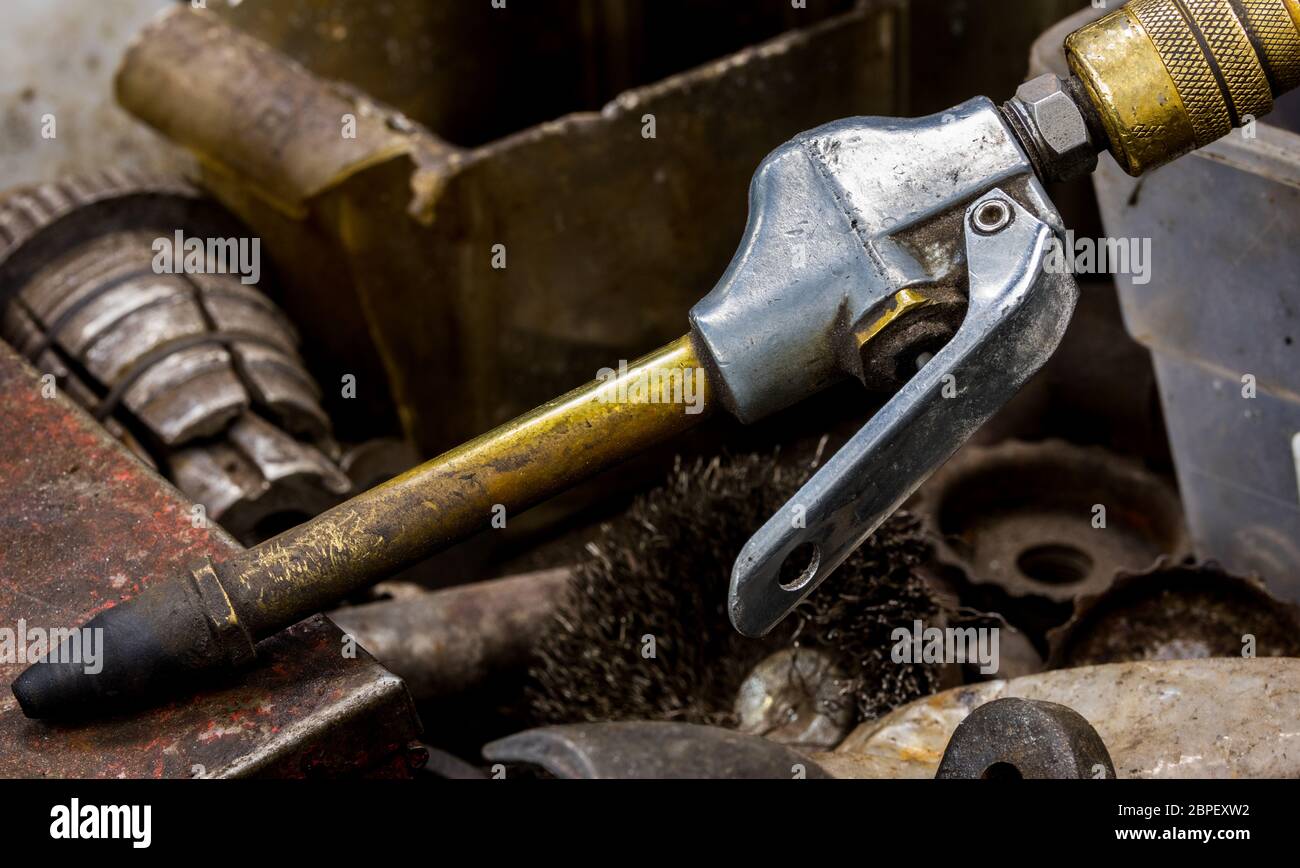 Vintage antique automotive machine shop air compressor hose nozzle with