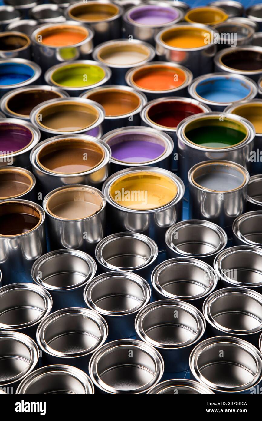 Cans color paint pantone hi-res stock photography and images - Alamy