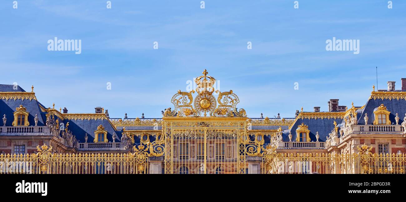 Golden Entrance Gates of the Palace of Versailles. Panoramic shot