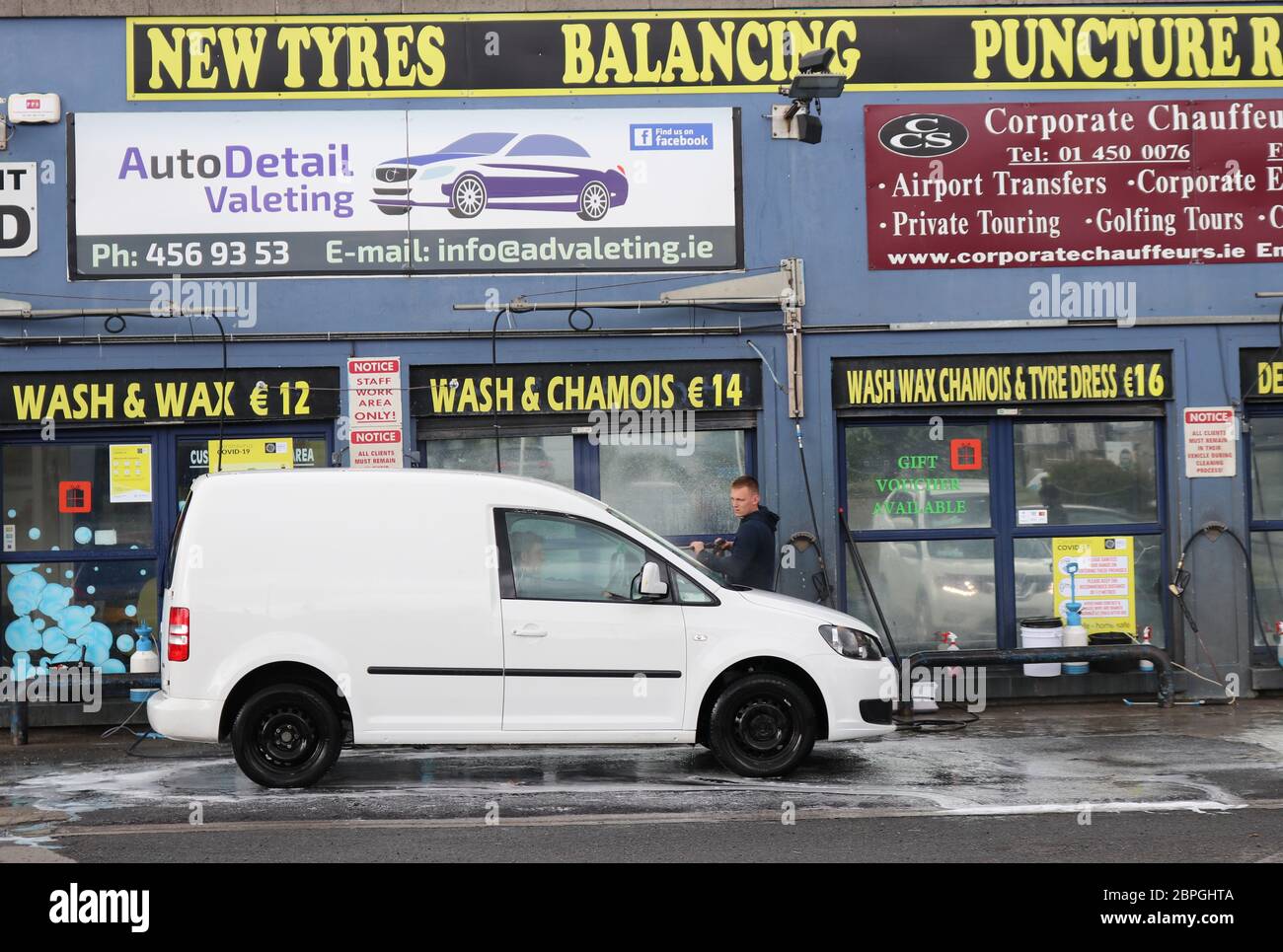 Car wash in ireland hires stock photography and images Alamy