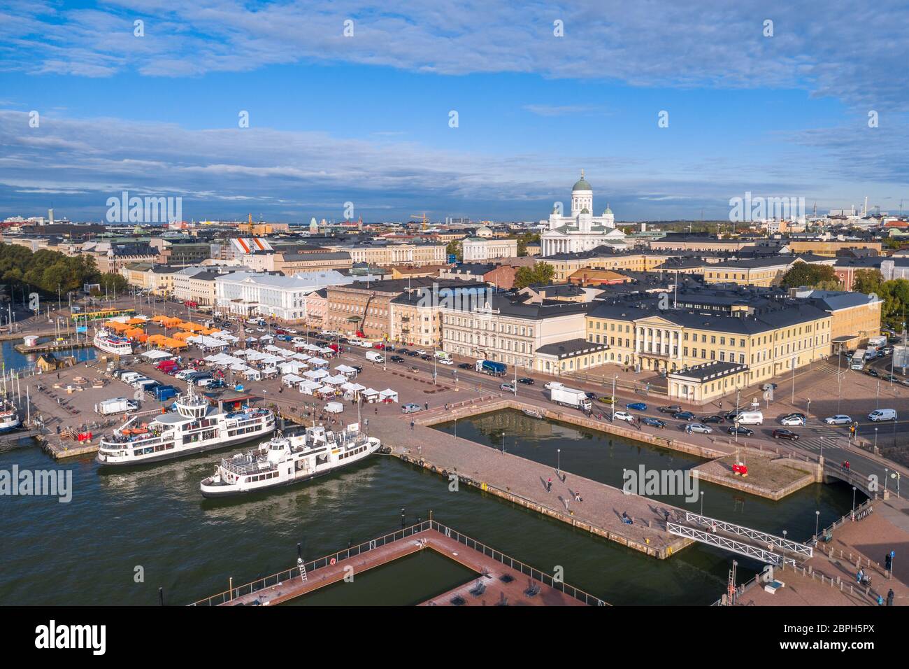 Aerial view of Helsinki skyline in summer with the market, Helsinki Cathedral and Presidential Palace. Finland Stock Photo