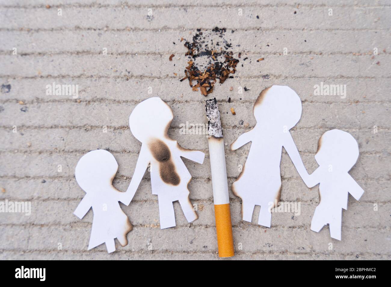 Cigarette burn child hi-res stock photography and images