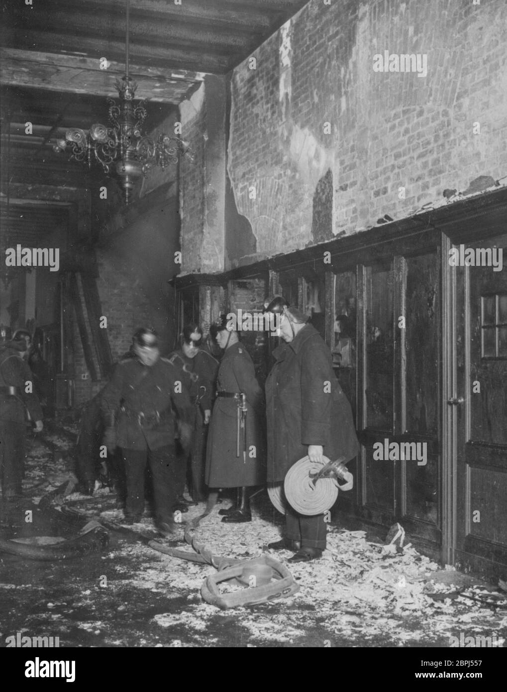 Reichstag fire 1933 Black and White Stock Photos & Images - Alamy