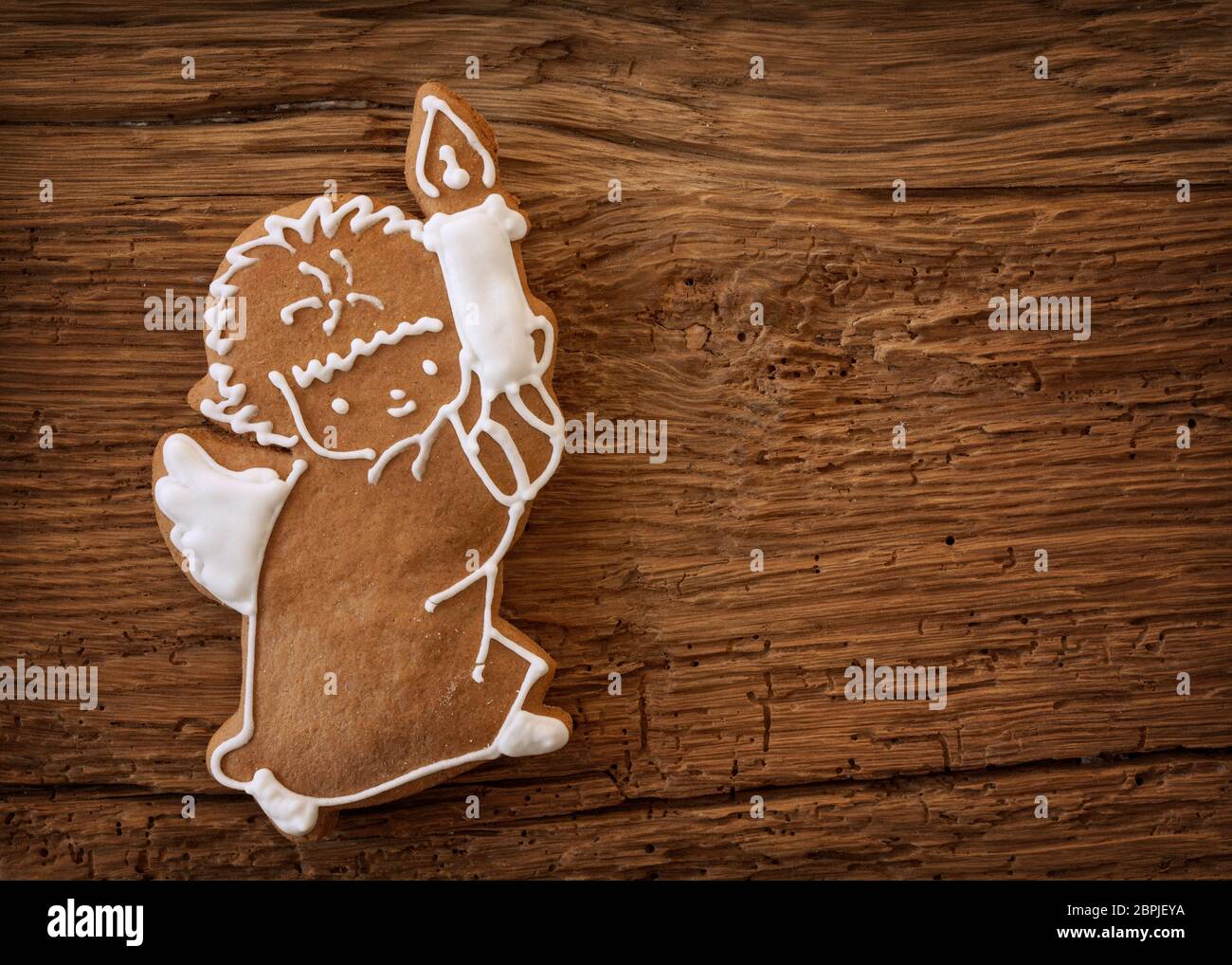 Wooden angel bow hi-res stock photography and images - Alamy